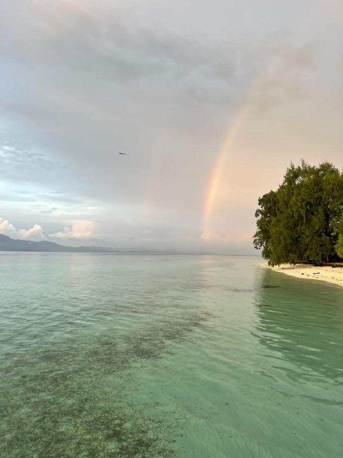 Wai Resort - Raja Ampat Pulau Birie المظهر الخارجي الصورة