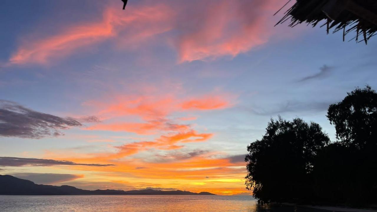 Wai Resort - Raja Ampat Pulau Birie المظهر الخارجي الصورة