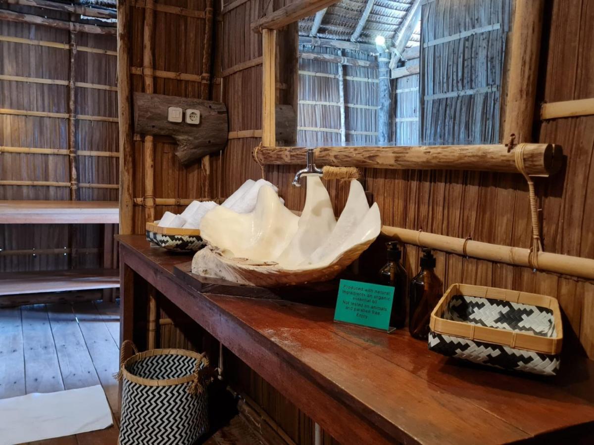 Wai Resort - Raja Ampat Pulau Birie المظهر الخارجي الصورة